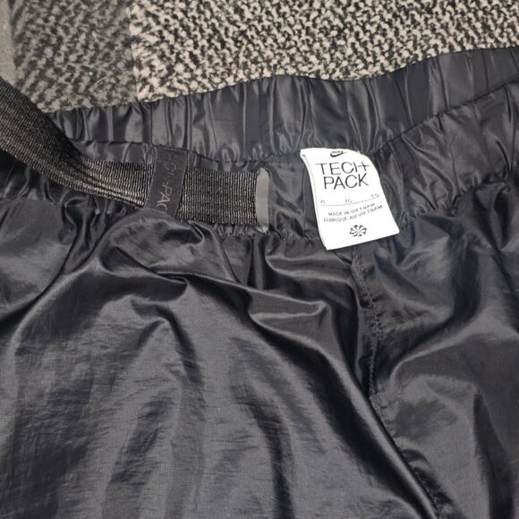Nike Tech Pack Repel Tech Lined Woven Cargo Pants Black XL - Picture 4 of 7